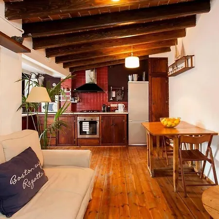 Canela Homes Born *